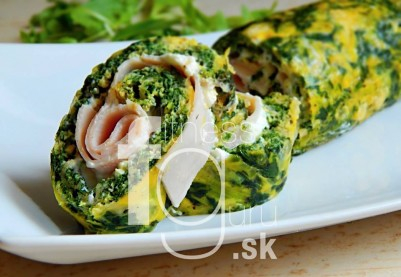 Recepty s FitnessGuru.sk 
 
 Dnes sú to tieto špenátové rolky, plnené lahodným prírodným syrom a šunkou, ktoré nie sú vôbec náročne...