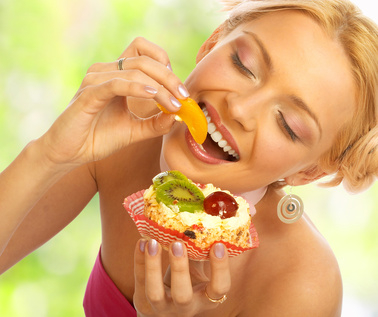 Problémy s trávením
 
 Hlavnou príčinou trávenia býva to, že jeme veľa jedno cez druhé a pri jedle nepijeme. Ďalším dôvodom je „...